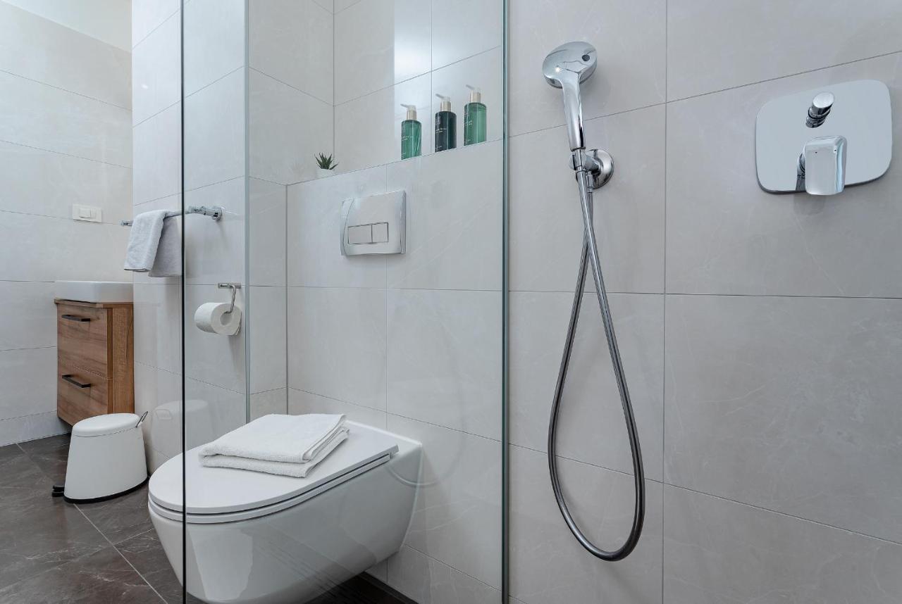 Seven Seas Residence Сплит Екстериор снимка