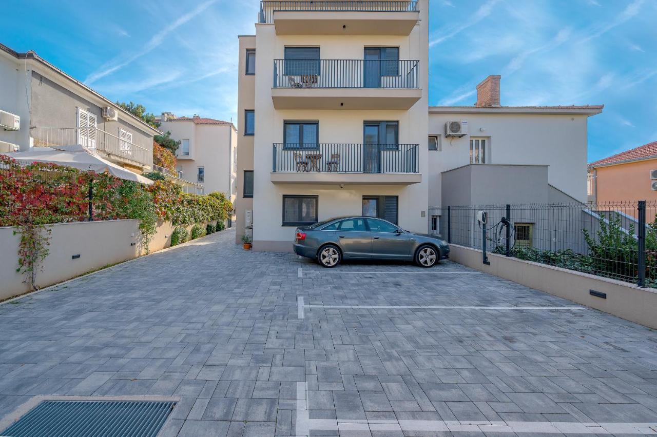 Seven Seas Residence Сплит Екстериор снимка